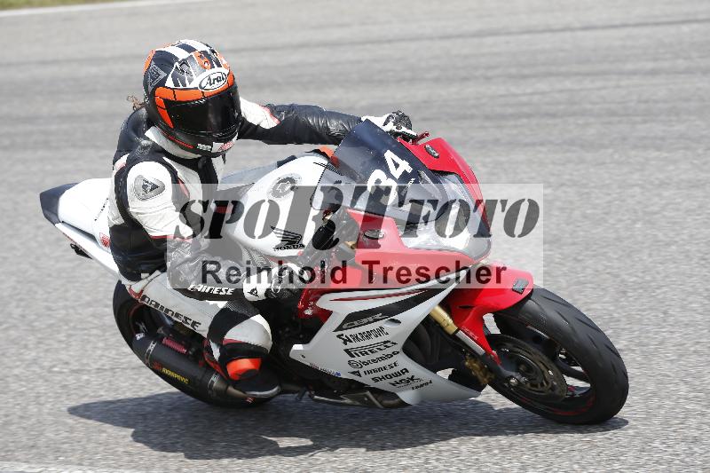/27 12.06.2025 Ducati Schweiz Trackday Warmup  ADR/blau-bleu/34